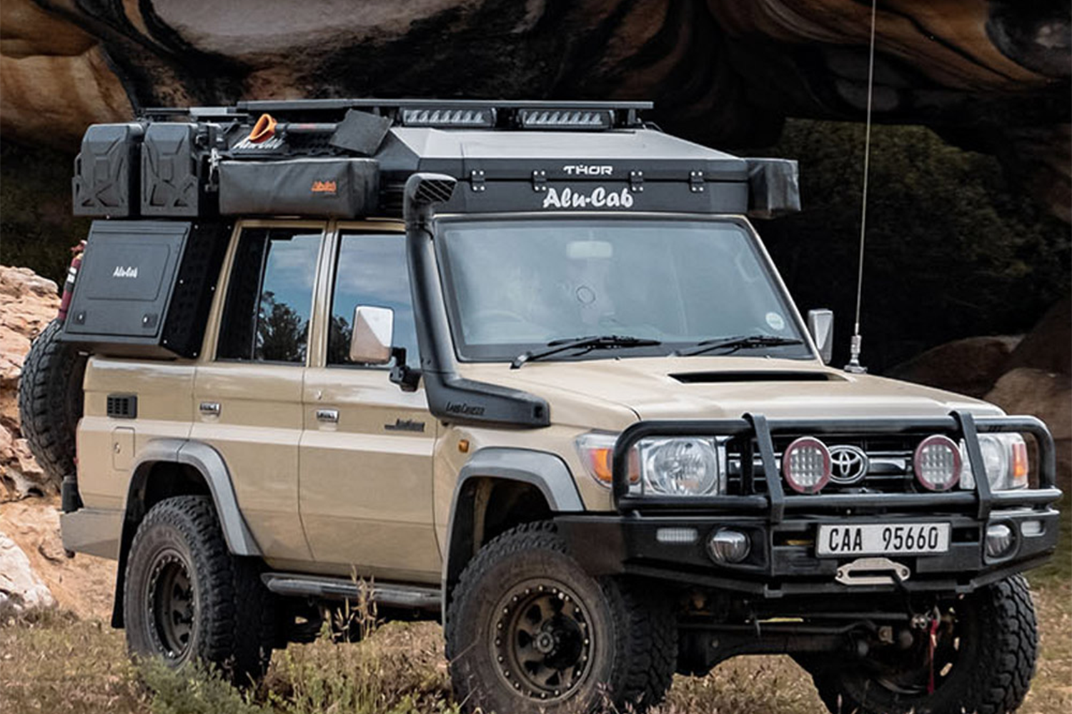 76 Series Side Window Box Complete Kit