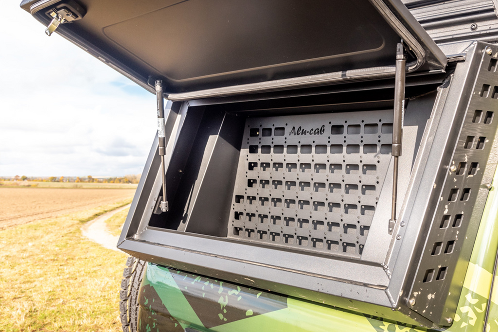 76 Series Side Window Box Complete Kit