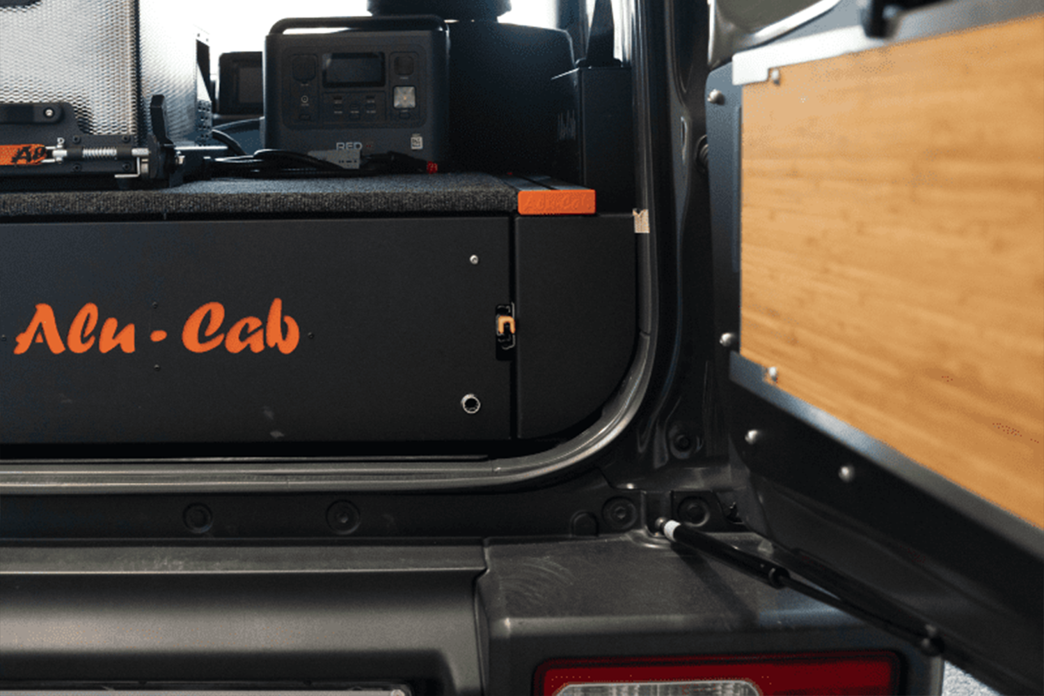 Jimny Rear Door Extended Shock