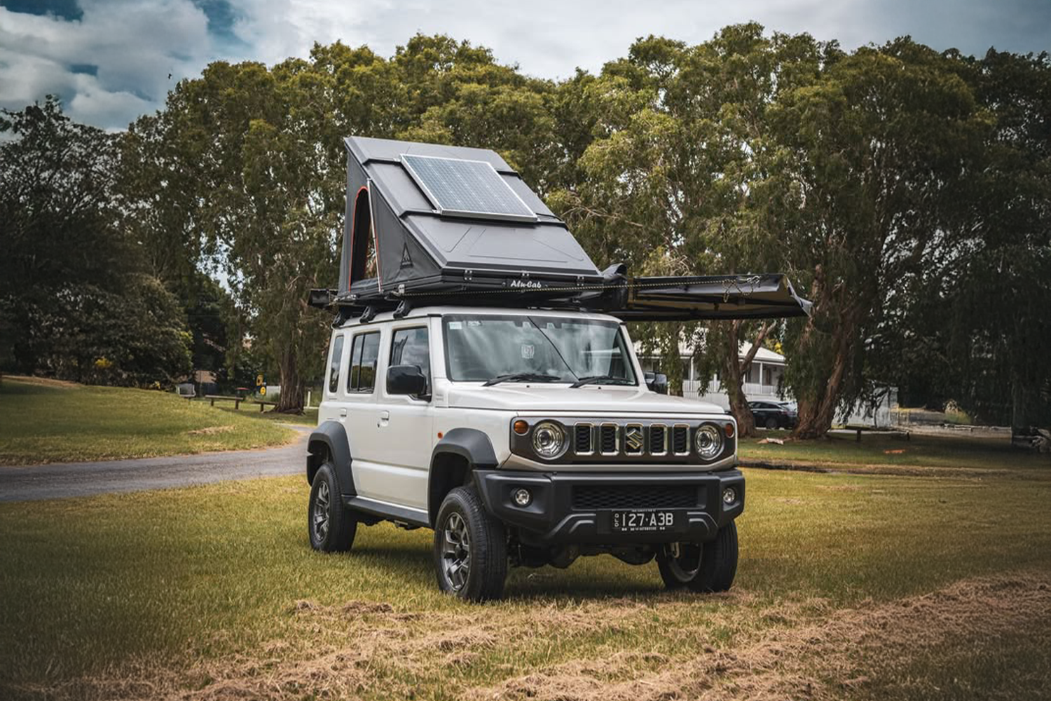 LT-50 Lightweight Rooftop Tent