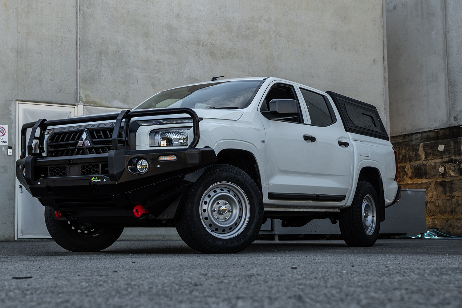 Contour Canopy to suit Mitsubishi MV Triton