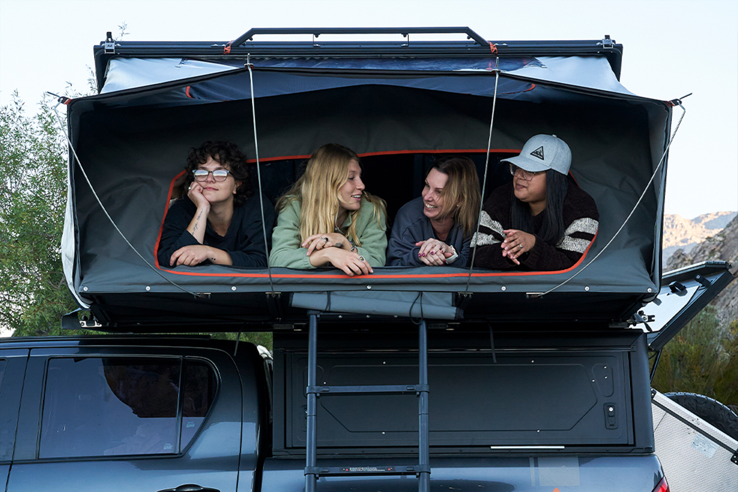 RT-4S Family Rooftop Tent