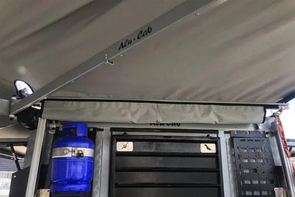 Shadow Awning Gutter